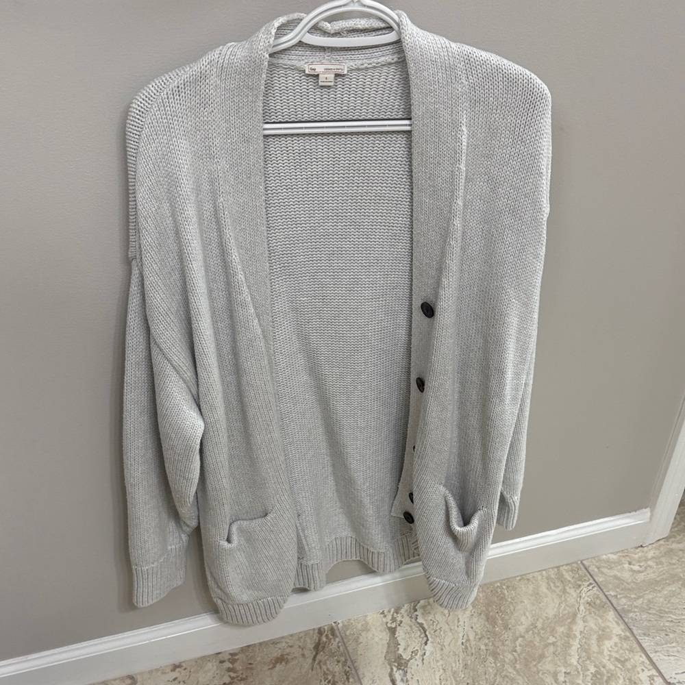 GAP Light Gray Knit Sweater